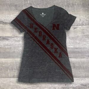 Level Wear University Of Nebraska Huskers V-Neck Shirt Juniors M Dark Grey NCAA